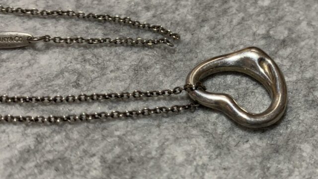 ティファニーのネックレスのチェーン切れ修理前