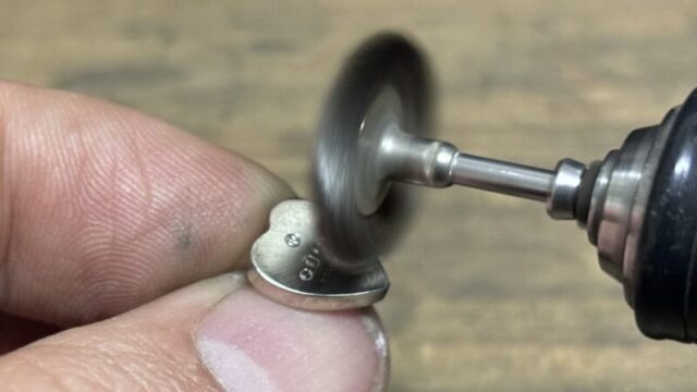 グッチのピアス修理