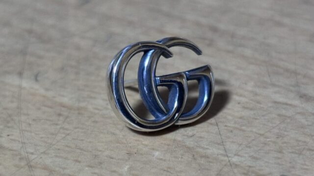 グッチのピアス修理