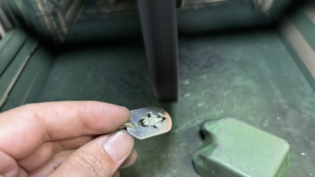 クロムハーツのペンダント修理