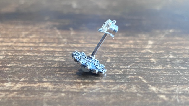 グッチのピアス修理