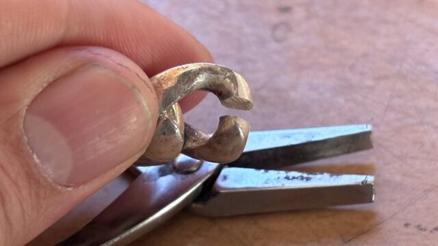 クロムハーツの喜平ブレスレットのコマ詰め