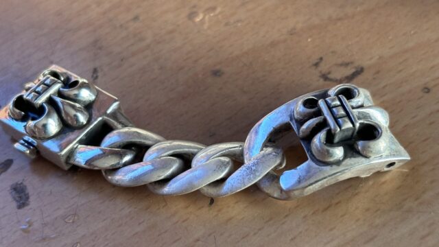 クロムハーツの喜平ブレスレットのコマ詰め