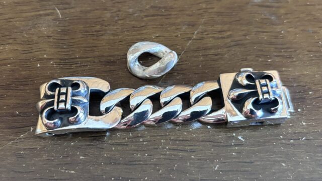 クロムハーツの喜平ブレスレットのコマ詰め